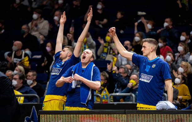 球员需要在 球员需要在