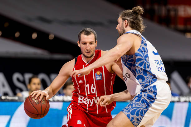 间的伤停 间的伤停