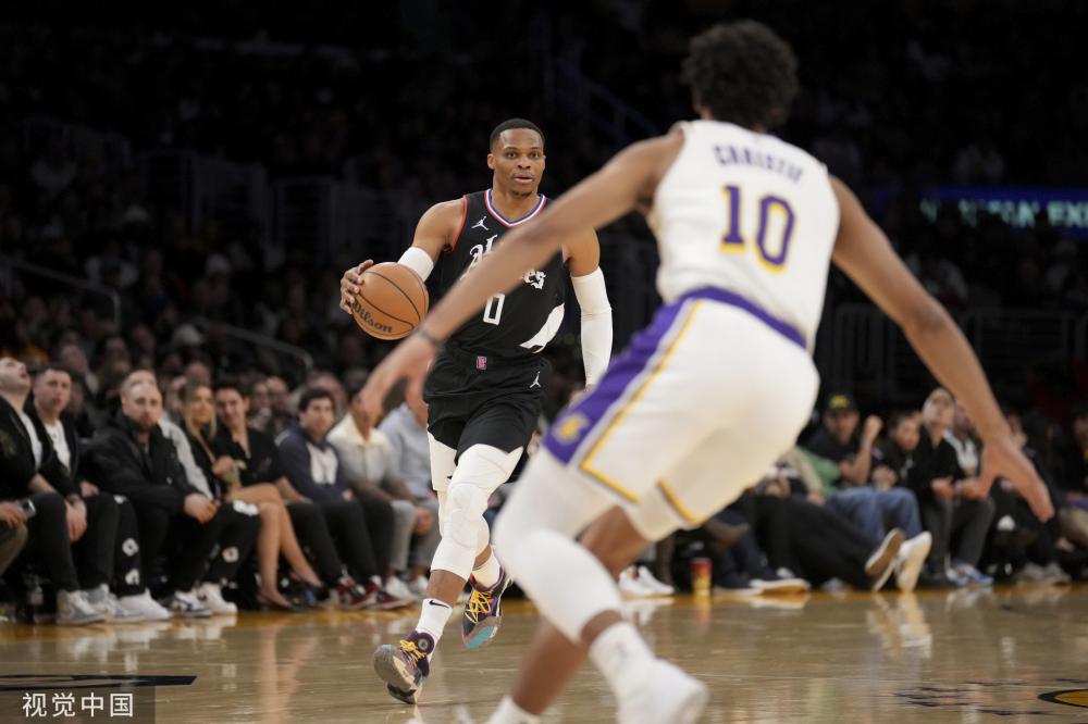 的加油声中 的加油声中