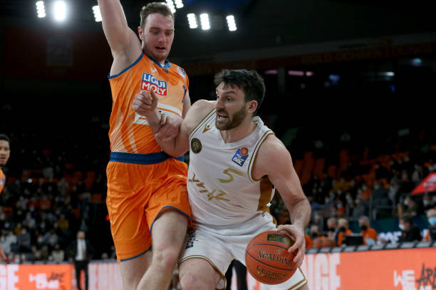 的默契配合 的默契配合