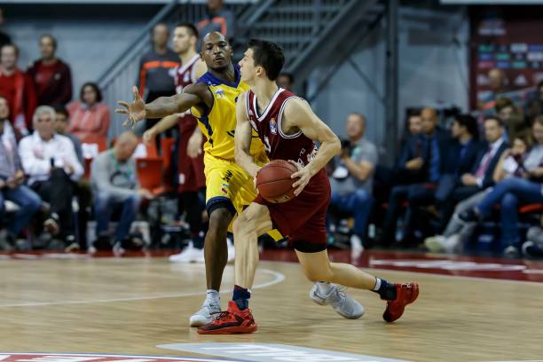 却在下半场 却在下半场