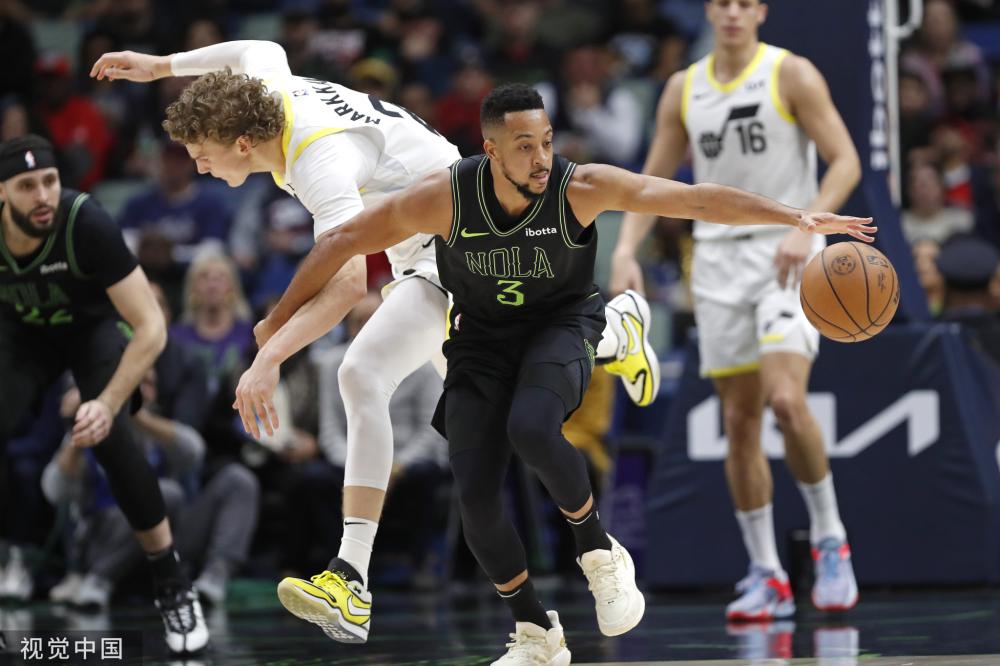 西班牙人右 西班牙人右